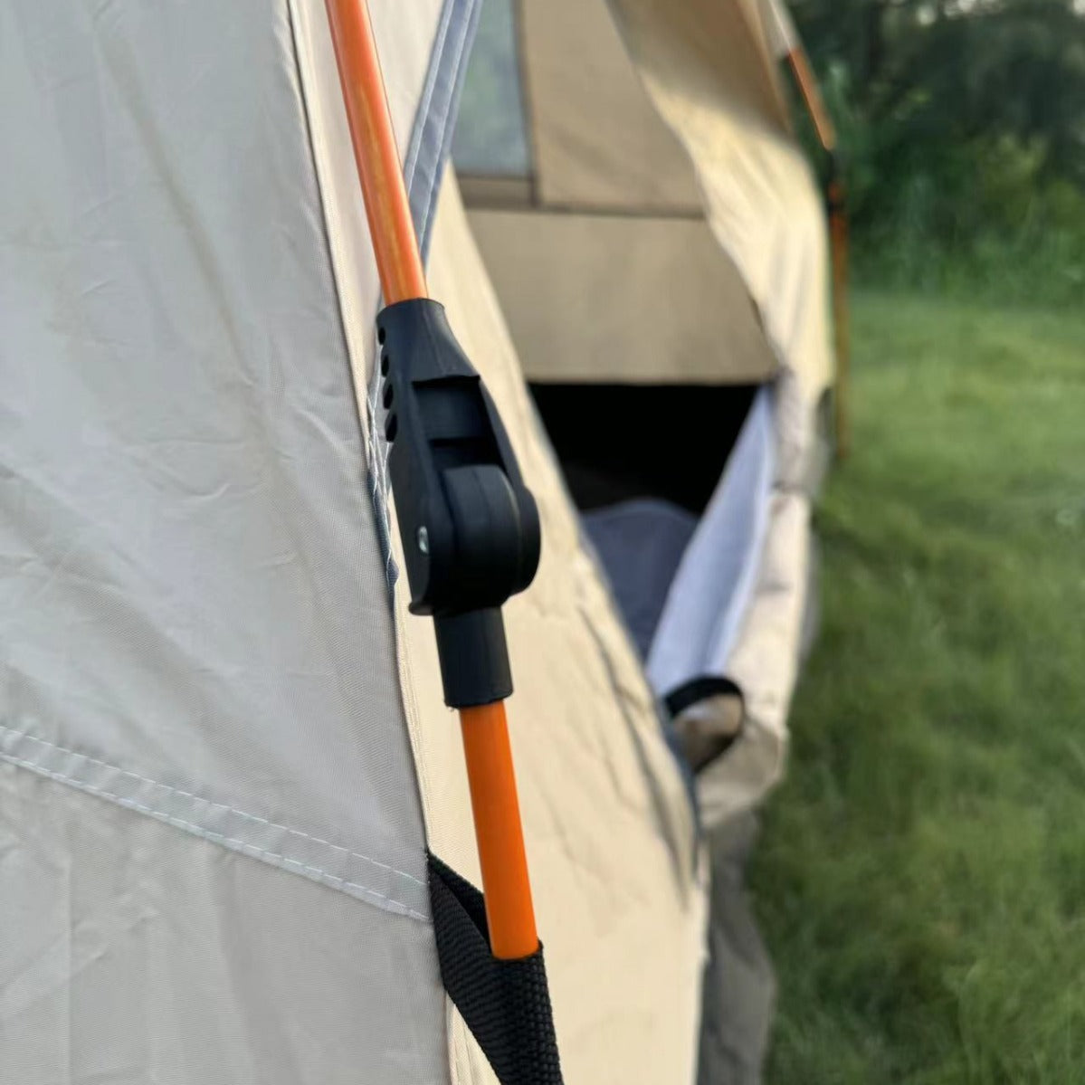 Outdoor Automatic Quick-Open Camping And Picnic Tent